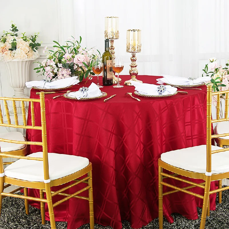 132" Seamless Round Plaid Jacquard Polyester (220 GSM) Tablecloth - Apple Red (1pc)