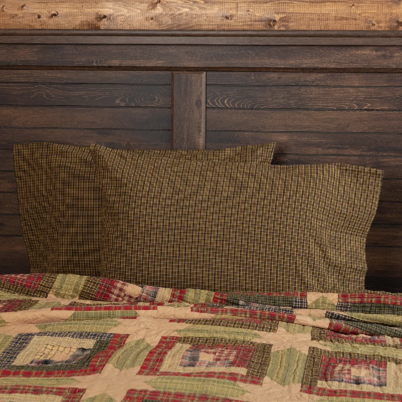 Tea Cabin Pillow Case Set