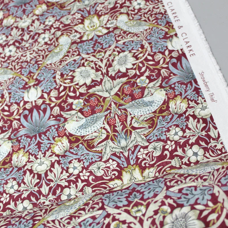 William Morris Soft Furnishing - Plum - Strawberry Thief