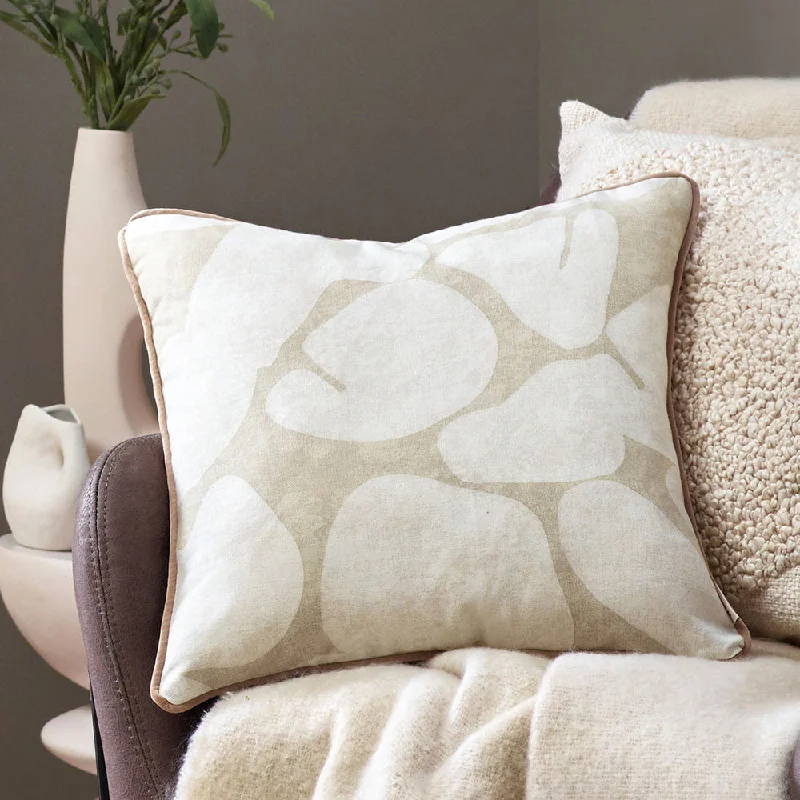 Brinn Abstract Piped Cushion Natural